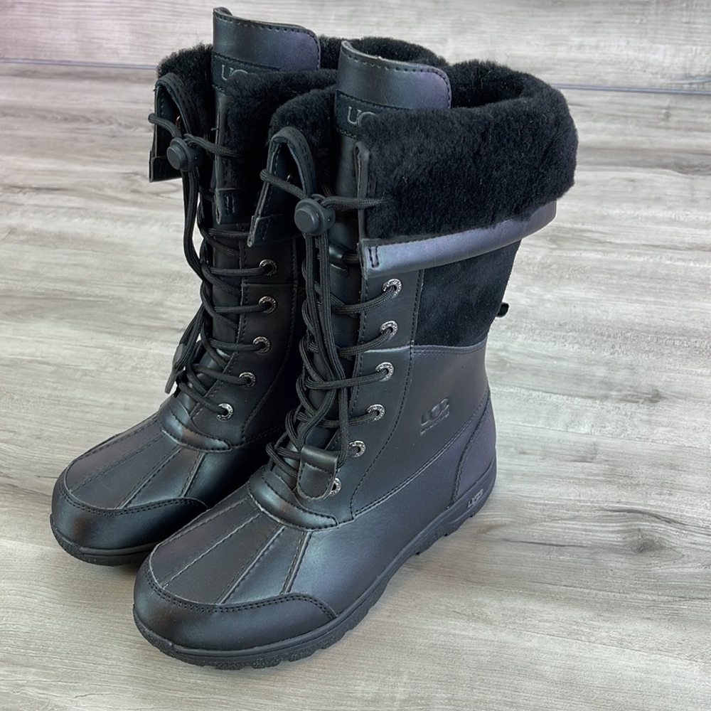 🍁UGG🍁 BUTTE II TOGGLE TALL BLACK CWR KIDS WINTER WATER PROOF TALL BOOTS - Picture 9 of 16